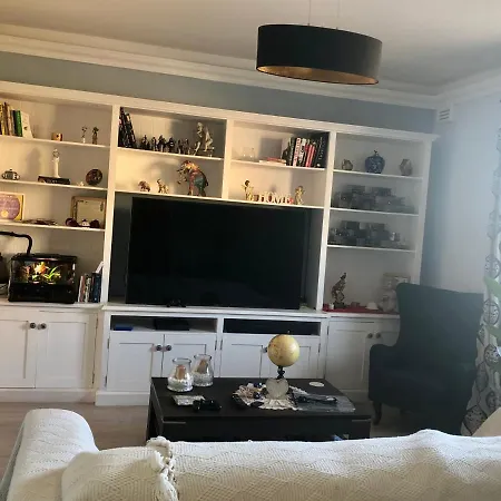 Spacious Private Room 5 Minutes From Malta Airport Private Bathroom Kitchen Access Quiet Area Friendly Labrador Candy Safi