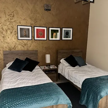 Desert Rose Quiet House 3km Away From Airport *